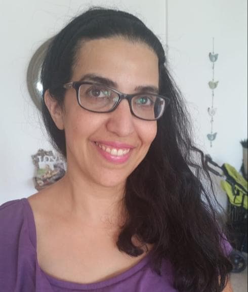 גדית פניז'ל, סמוך לתקופה בה התגלתה המחלה