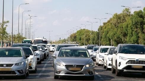 דרך משה דיין בראשון לציון. הכי מעצבן אתכם דרך משה דיין בראשון לציון. הכי מעצבן אתכם