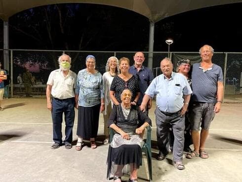 חגיגות יום ההולדת של יוכבד גולד (צילום: מועצה אזורית שדות נגב) חגיגות יום ההולדת של יוכבד גולד