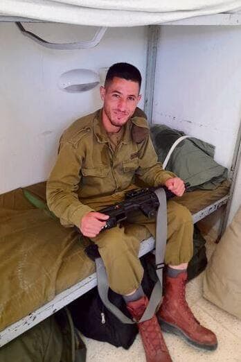 החייל שחאדה אבו אלקיעאן. רצה לנקום את הריסת בית אביו