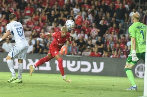 רותם חטואל. "הכל במחשבה לעשות טוב לקבוצה ולקהל"