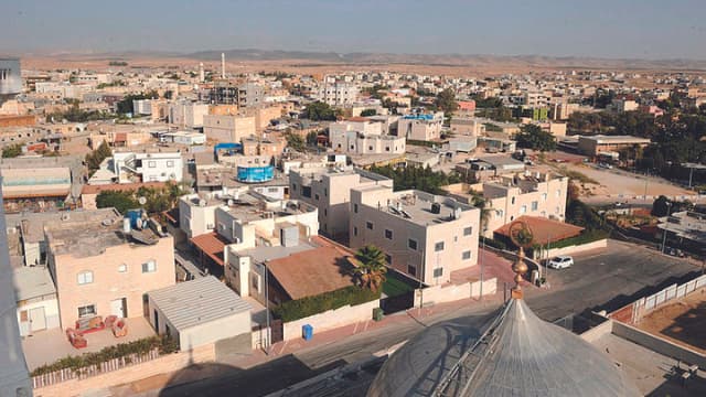 רהט. "מאפשרים צמיחה כלכלית"