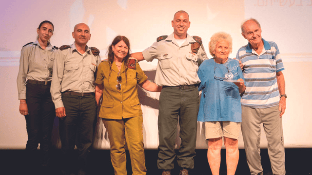 צבי ודבורל׳ה אורטנברג צבי ודבורל׳ה אורטנברג