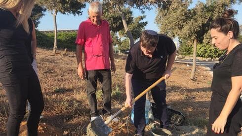 טקס הנחת אבן הפינה לאולמות החדשים בפ"ת