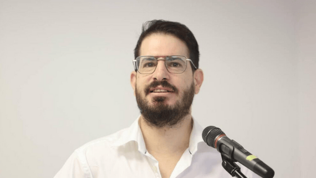 משה חוגג