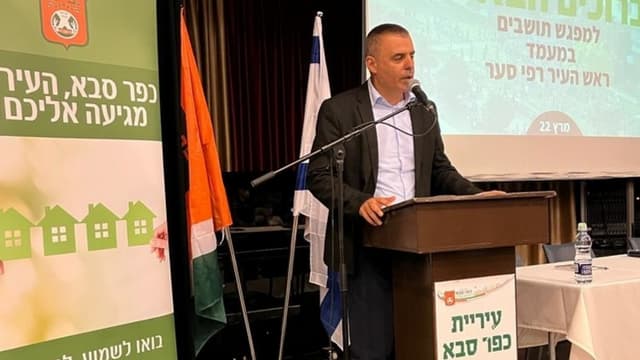 רפי סער במפגש תושבים