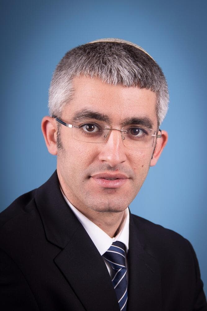 עו"ד אברהם סופר