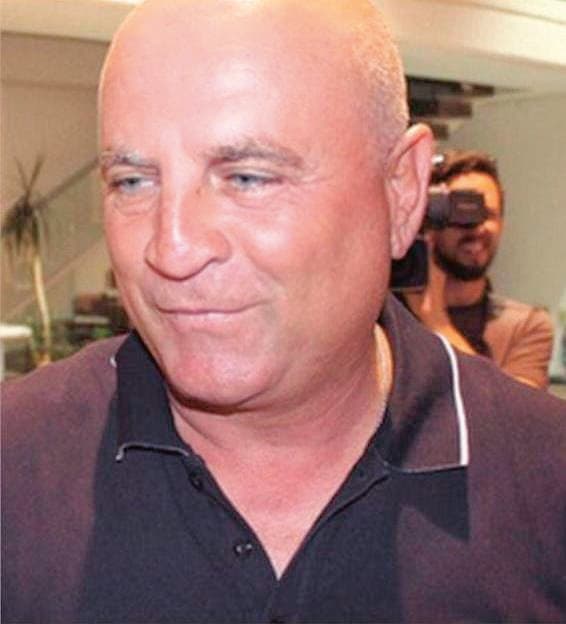 יצחקי. "לבי כאב" 