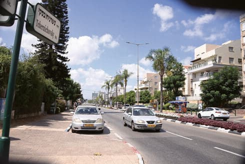 רחוב טשרניחובסקי (צילום: ארכיון) אחוזה רעננה. 5 תאונות