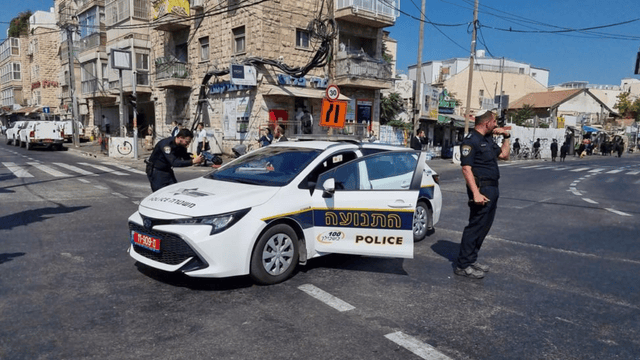 אלפי שוטרים נערכים לקראת הלוויה