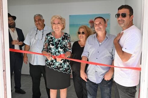 מרים פיירברג והשותפים בפתיחת המגמה (צילום: דוברות העירייה) מרים פיירברג והשותפים בפתיחת המגמה