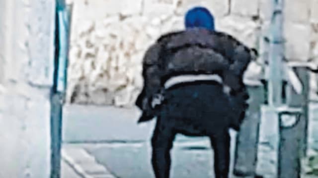 האישה המתפשטת