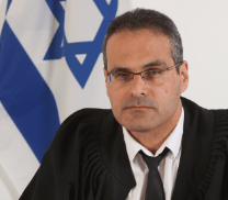 השופט אלון גביזון