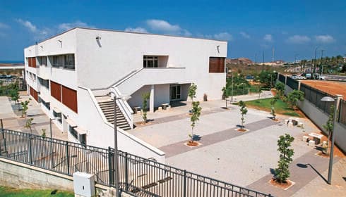 בית הספר חיים גורי בנתניה. הבנייה עומדת להסתיים