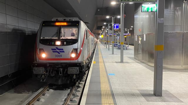 תחנת רכבת 'נבון' 