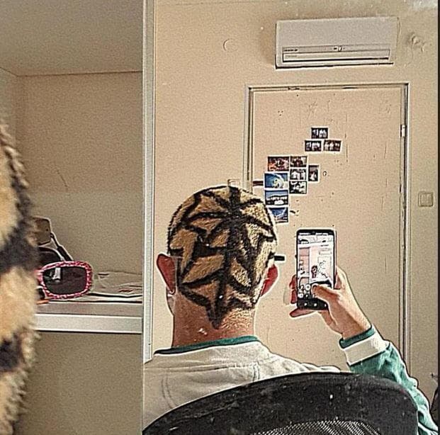 התמונה שהתלמיד פרסם ברשת החברתית. ראוי או לא?
