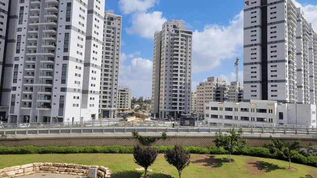 "הם נוסעים כל כך מהר שאי־אפשר לצלם אותם" 