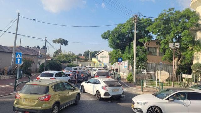 עומסים תנועה בשכונת נווה חיים