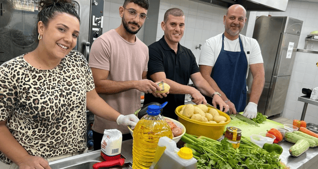 השף ברק אלופר במסעדה ליום אחד