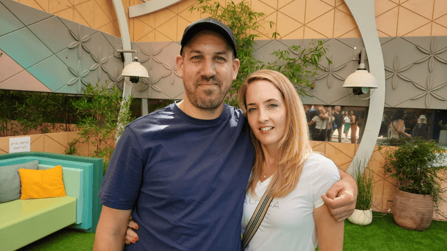 ענת אגסי ושמרי גל נובק בסיור בבית האח הגדול