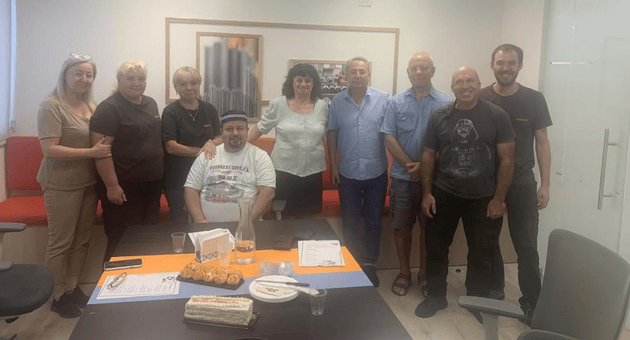 קיבלו שי לחיים קיבלו שי לחיים