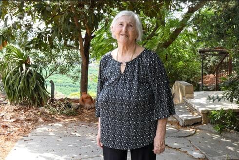 אתי סגייג