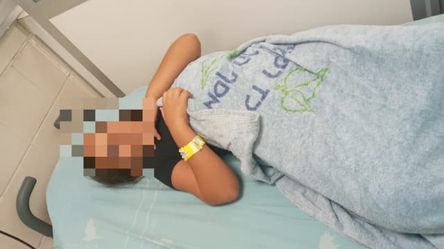 הילדה בבית החולים