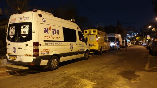 צוותי זק"א, תמונת ארכיון