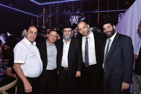 טובול (שני מימין) עם דנילוביץ' וח"כ גפני