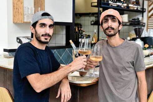 "מינהלת אופק מסייעת". דוד ותומר לוי