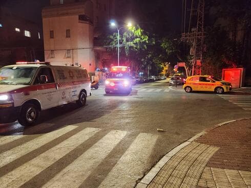 זירת התאונה ברחוב ביאליק (צילום: דוברות המשטרה) זירת התאונה ברחוב ביאליק