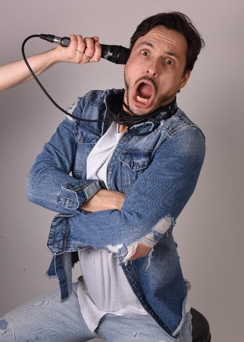 אורן קמיאנסקי. "תמיד קינאתי באנשים מצחיקים" 