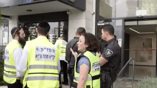 זירת הרצח. ויכוח על גירושים