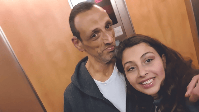 קלמן ובתו לאחר הניתוח. "נתנה לו הרבה כוח להילחם" 