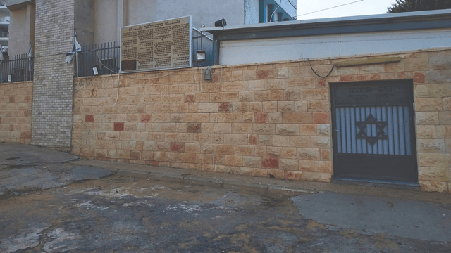  בתי הכנסת. הגבאים פתחו במאבק