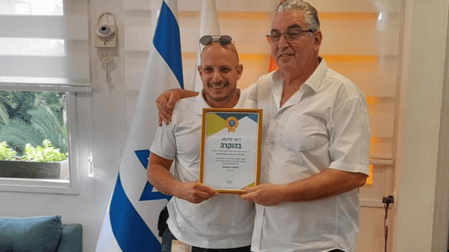 אות הוקרה לרועי סולומון. "התברכנו בך"
