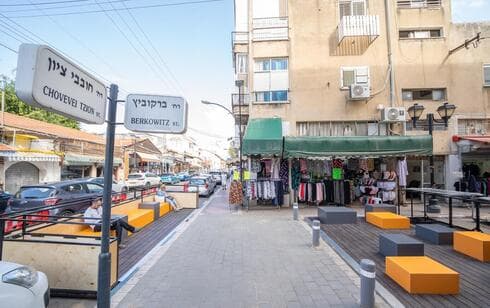 מרכז פתח תקוה. חיזוק המבנים יקודם