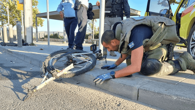 זירת הפיגוע בכניסה לעיר