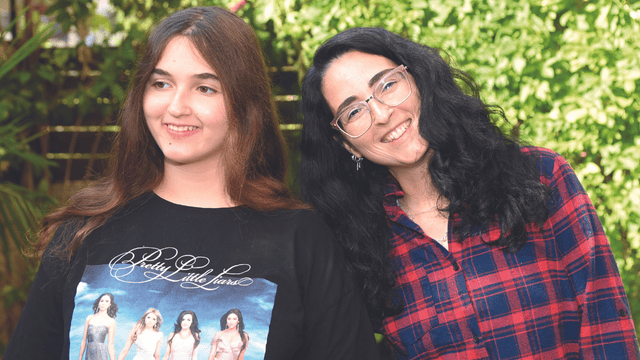 דנה ליפן ובתה נגה. "דבר אחד בלט מעל כולם אצלה, הרצון שלה לשיר"