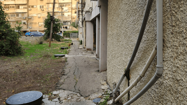 מתחם ההגנה יואב. תשתיות מיושנות (צילום: פרטי) מתחם ההגנה יואב. מוזנח ומשווע להתחדשות