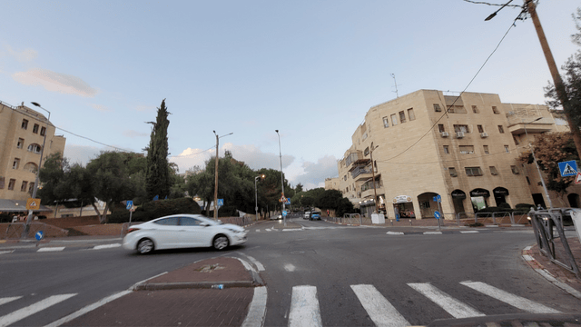 צומת הרחובות השישה עשר-הארבעה