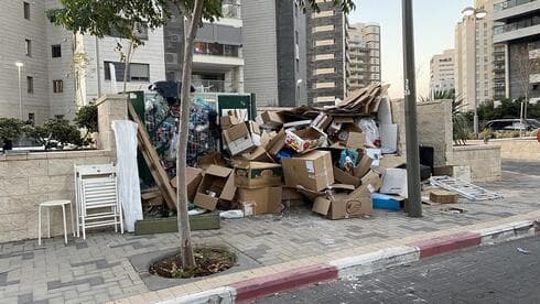 פסולת בפסגות אפק