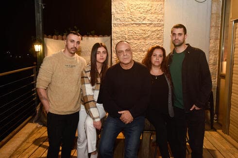 איציק בעבור ובני משפחתו, זקוק לתרומת כליה 