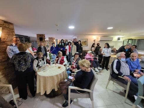 הדלקת נרות משותפת בחיפה
