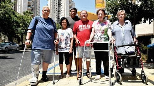 תושבים בשכונה. "תחזירו את המצב לקדמותו"