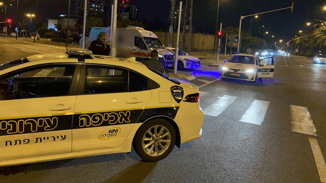 מחסום אבטחה פתח תקוה
