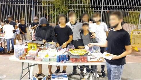 דוכן הקיוסק בפעילות 