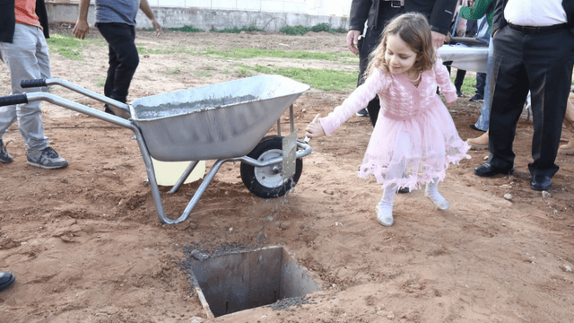 הנחת אבן הפינה בפארק ע"ש אופירה נבון ז"ל