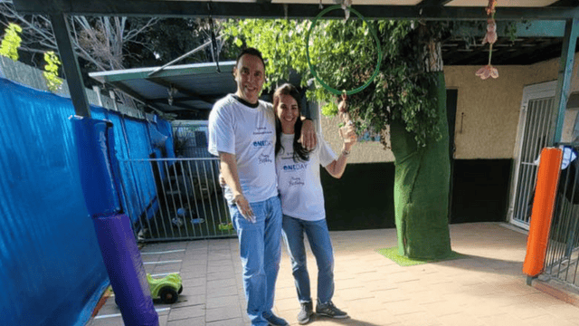ירון סמיד ואשתו ירון סמיד ואשתו