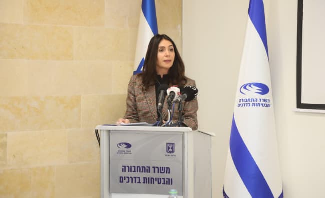 שרת התחבורה מירי רגב